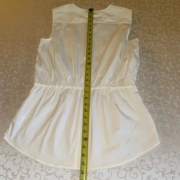 Theory Women's Kenan Gathered Luxe Sleeveless Button Down Blouse - Picture 12 of 16